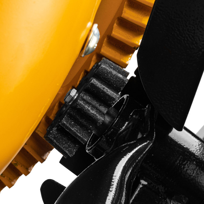 Бетоносмеситель B-180, 700 Вт, 180 л Denzel в Ижевске Бетоносмеситель B-180, 700 Вт, 180 л Denzel в Ижевске