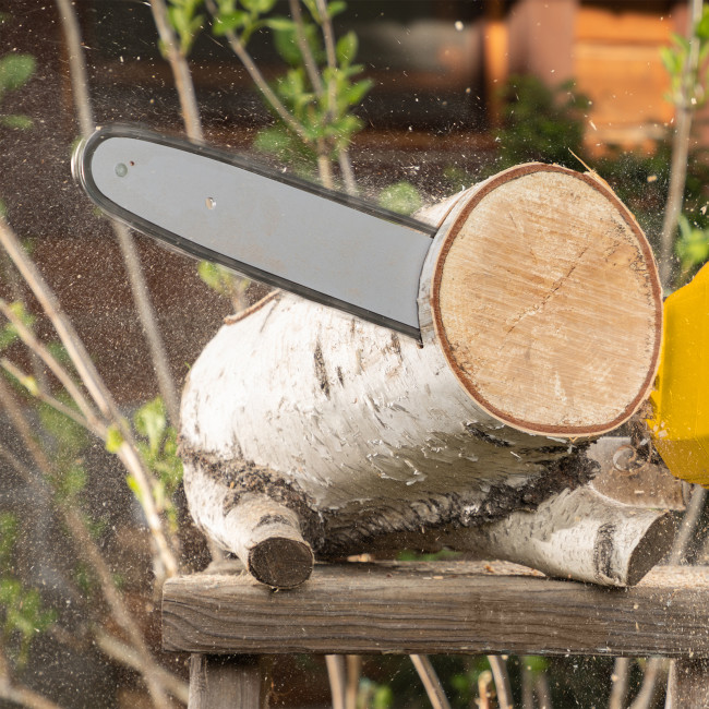 Цепная пила аккумуляторная бесщеточная RCS400-36, Li-ion, 36 В, 4 Ач, шина 400 мм Denzel в Ижевске