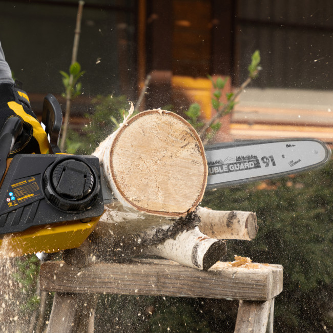 Цепная пила аккумуляторная бесщеточная RCS400-36, Li-ion, 36 В, 4 Ач, шина 400 мм Denzel в Ижевске