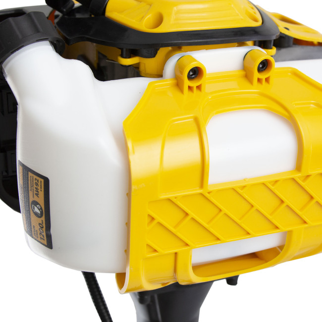 Триммер бензиновый DTL-52, 52 см3, неразъемная штанга, состоит из 2 частей Denzel в Ижевске Триммер бензиновый DTL-52, 52 см3, неразъемная штанга, состоит из 2 частей Denzel в Ижевске