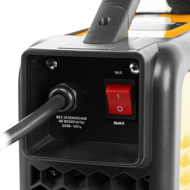 Аппарат инвертор. дуговой сварки SDM-220 Top, 220 А, ПВ 60% Denzel в Ижевске Аппарат инвертор. дуговой сварки SDM-220 Top, 220 А, ПВ 60% Denzel в Ижевске