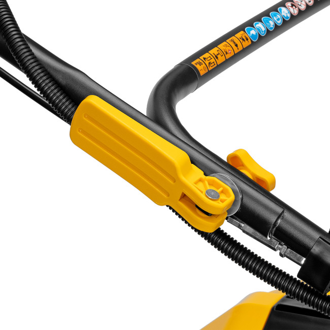 Газонокосилка бензиновая GLD-520SP-VE, 196 см3, ширина 52 см, привод, вариатор, электрический старт, 60 л Denzel в Ижевске Газонокосилка бензиновая GLD-520SP-VE, 196 см3, ширина 52 см, привод, вариатор, электрический старт, 60 л Denzel в Ижевске