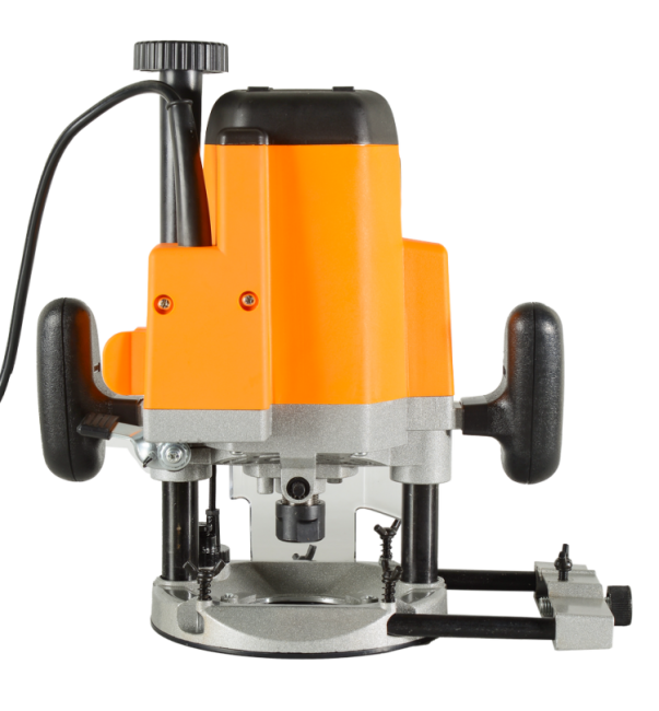 Фрезерная машина ВИХРЬ ФМ-1900 в Ижевске Фрезерная машина ВИХРЬ ФМ-1900 в Ижевске