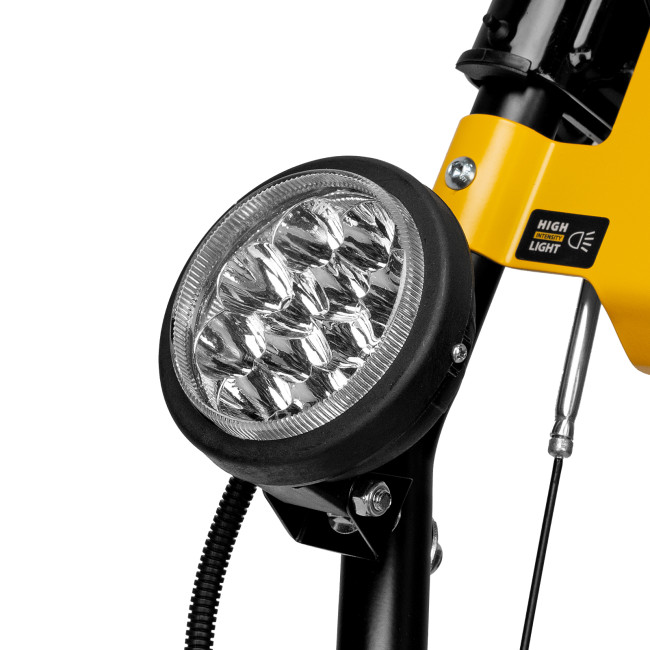 Бензиновая снегоуборочная машина SB 560 LP, 212 cc, электростартер, фара Denzel в Ижевске Бензиновая снегоуборочная машина SB 560 LP, 212 cc, электростартер, фара Denzel в Ижевске