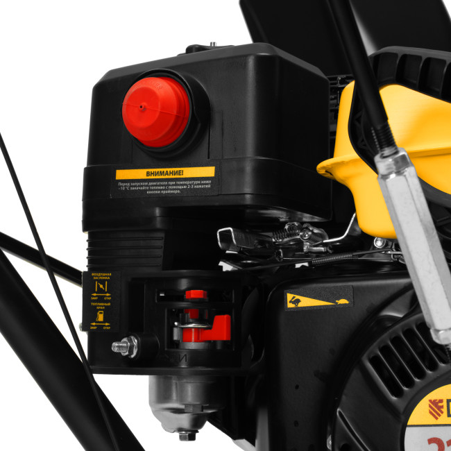 Бензиновая снегоуборочная машина SBM 610, 212 cc, ручной старт, фара Denzel в Ижевске Бензиновая снегоуборочная машина SBM 610, 212 cc, ручной старт, фара Denzel в Ижевске