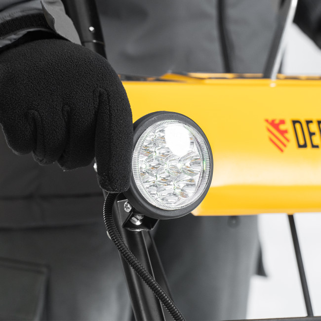 Бензиновая снегоуборочная машина SBM 610, 212 cc, ручной старт, фара Denzel в Ижевске Бензиновая снегоуборочная машина SBM 610, 212 cc, ручной старт, фара Denzel в Ижевске