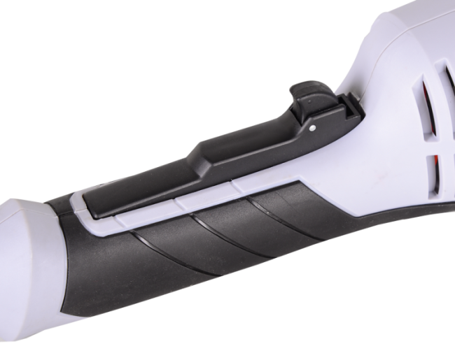 Углошлифовальная машина УШМ-180/1800 Ресанта в Ижевске Углошлифовальная машина УШМ-180/1800 Ресанта в Ижевске