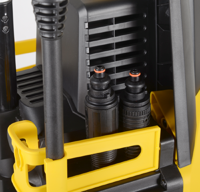 Мойка - пылесос Huter W150-MF в Ижевске Мойка - пылесос Huter W150-MF в Ижевске