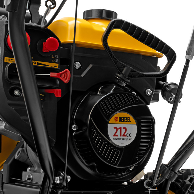 Бензиновая снегоуборочная машина SBM 610S PRO, 212 cc, электростартер, фара, обогрев Denzel в Ижевске Бензиновая снегоуборочная машина SBM 610S PRO, 212 cc, электростартер, фара, обогрев Denzel в Ижевске