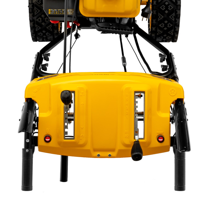 Бензиновая снегоуборочная машина SBM 610S PRO, 212 cc, электростартер, фара, обогрев Denzel в Ижевске Бензиновая снегоуборочная машина SBM 610S PRO, 212 cc, электростартер, фара, обогрев Denzel в Ижевске