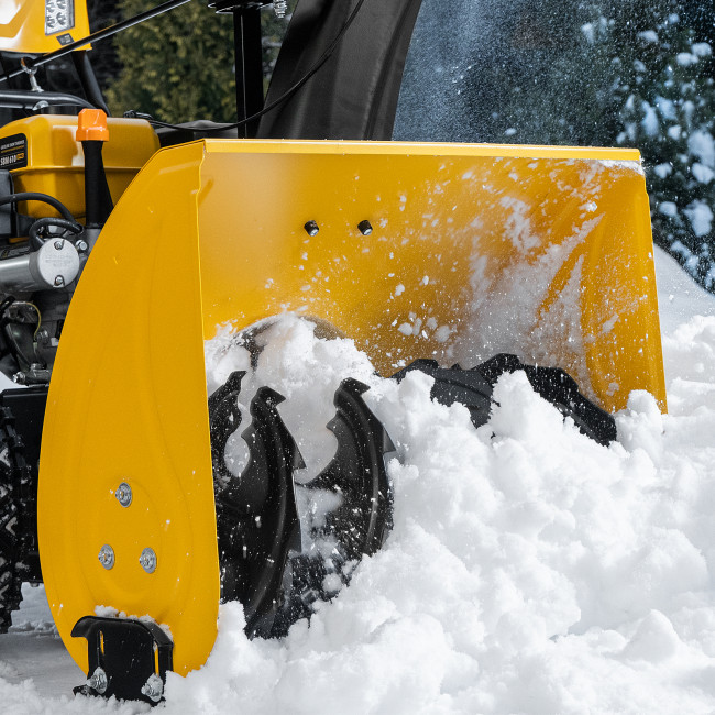 Бензиновая снегоуборочная машина SBM 610S PRO, 212 cc, электростартер, фара, обогрев Denzel в Ижевске Бензиновая снегоуборочная машина SBM 610S PRO, 212 cc, электростартер, фара, обогрев Denzel в Ижевске