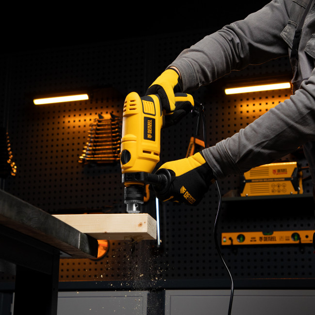 Дрель ударная ID-750, 750 Вт, 0-3000 об/мин, 48000 уд/мин Denzel в Ижевске Дрель ударная ID-750, 750 Вт, 0-3000 об/мин, 48000 уд/мин Denzel в Ижевске