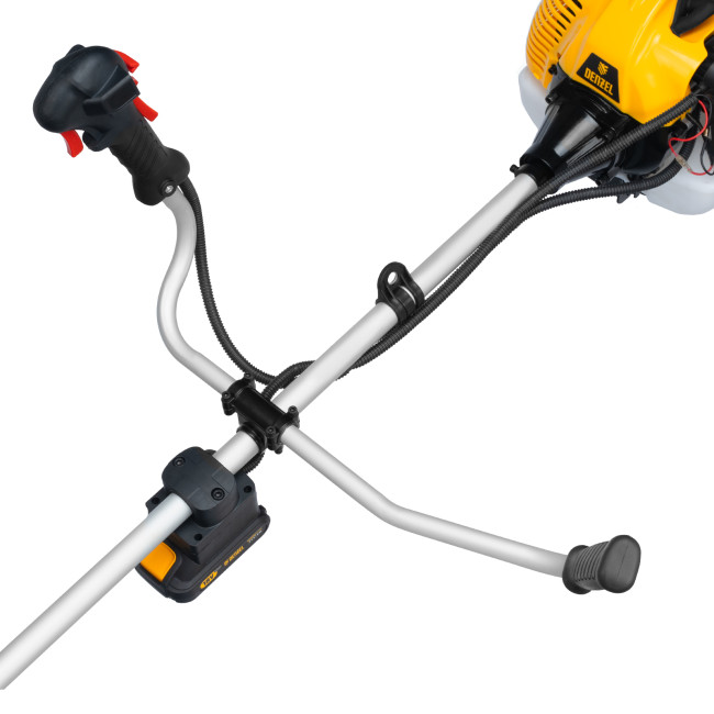 Триммер бензиновый DT-52E, 52 см3, неразъемная штанга, электростартер, состоит из 2 частей Denzel в Ижевске