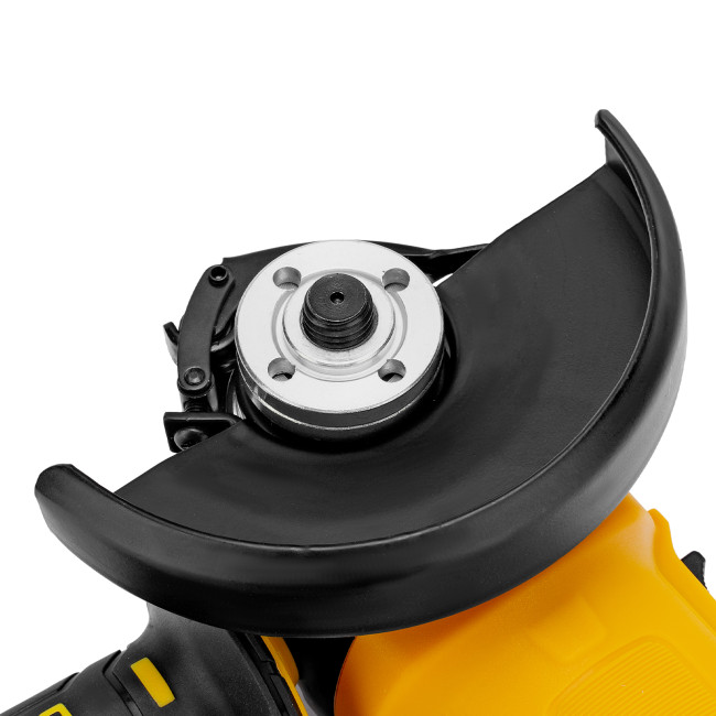 Машина шлифовальная угловая AG125-1500, 1500 Вт, 125 мм, 3000-11000 об/мин Denzel в Ижевске Машина шлифовальная угловая AG125-1500, 1500 Вт, 125 мм, 3000-11000 об/мин Denzel в Ижевске