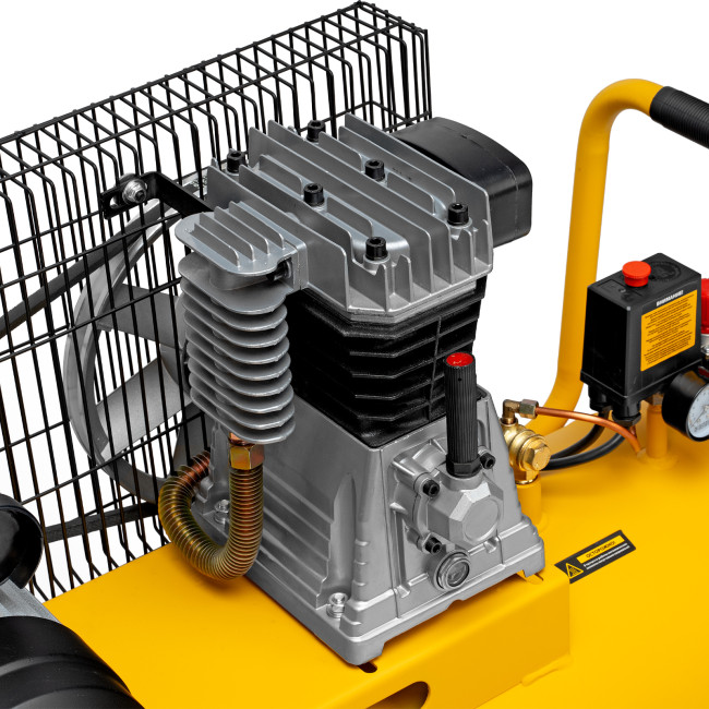 Компрессор воздушный BCI2300/100, ременный привод, 2.3 кВт, 100 литров, 400 л/мин Denzel в Ижевске