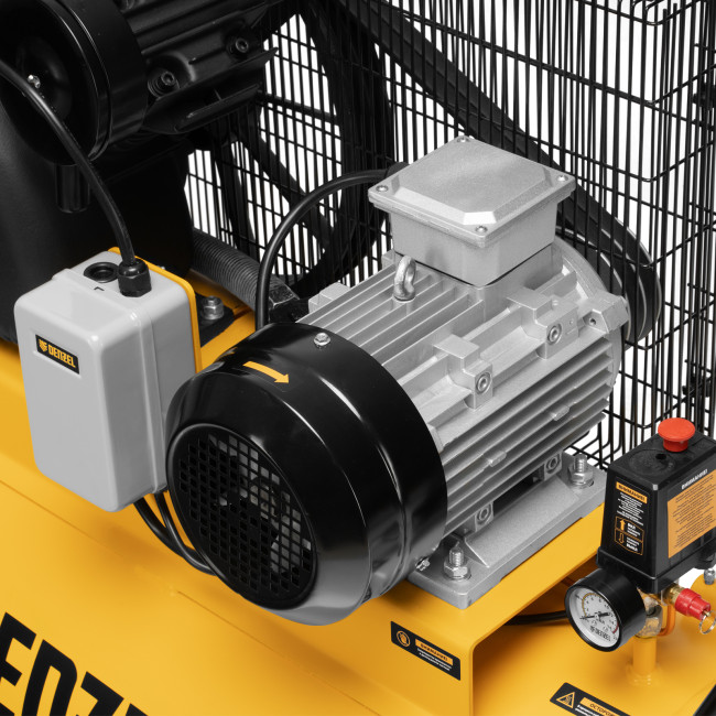 Компрессор воздушный рем. привод BCV 4000-T/200, 4,0 кВт, 200 литров, 690 л/мин Denzel в Ижевске Компрессор воздушный рем. привод BCV 4000-T/200, 4,0 кВт, 200 литров, 690 л/мин Denzel в Ижевске