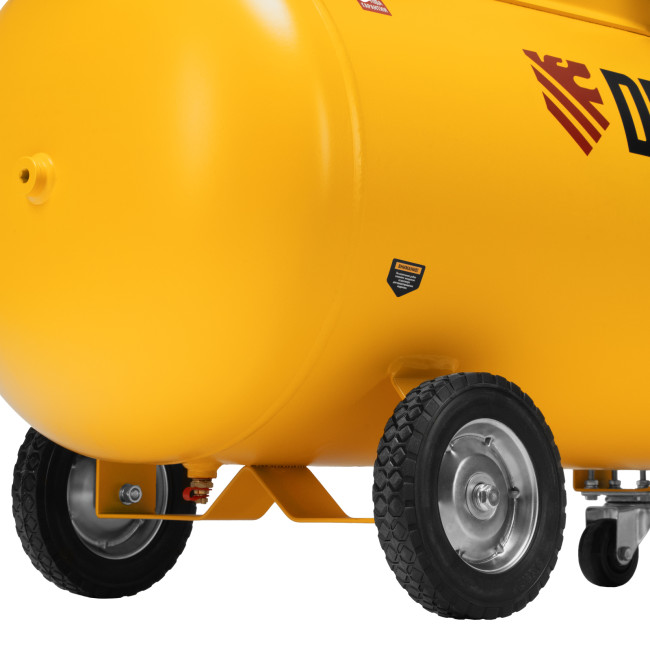 Компрессор воздушный рем. привод BCV 4000-T/200, 4,0 кВт, 200 литров, 690 л/мин Denzel в Ижевске Компрессор воздушный рем. привод BCV 4000-T/200, 4,0 кВт, 200 литров, 690 л/мин Denzel в Ижевске