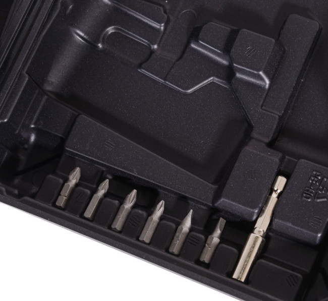 Дрель-шуруповерт аккумуляторная ДА-18-2ЛК Ресанта в Ижевске Дрель-шуруповерт аккумуляторная ДА-18-2ЛК Ресанта в Ижевске