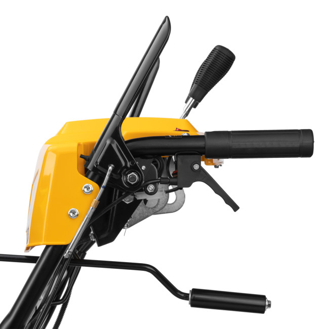 Бензиновая снегоуборочная машина SBM 610DT PRO, 212cc, гусеницы, эл.старт, блок. дифф. Denzel в Ижевске Бензиновая снегоуборочная машина SBM 610DT PRO, 212cc, гусеницы, эл.старт, блок. дифф. Denzel в Ижевске