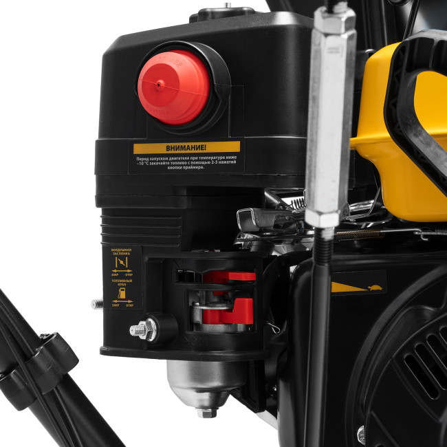 Бензиновая снегоуборочная машина SBM 610DT PRO, 212cc, гусеницы, эл.старт, блок. дифф. Denzel в Ижевске Бензиновая снегоуборочная машина SBM 610DT PRO, 212cc, гусеницы, эл.старт, блок. дифф. Denzel в Ижевске