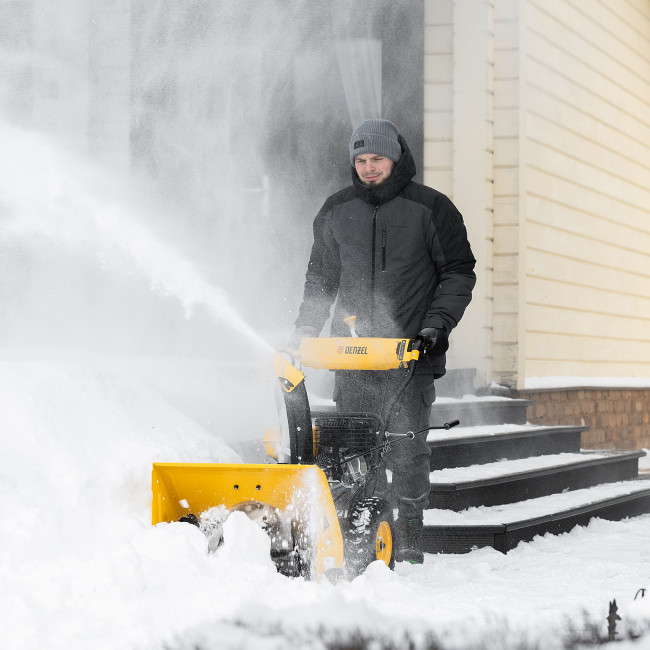 Гибридная снегоуборочная машина с функц. подметания SWB-600, 212 сс, руч. старт, 2 насадки Denzel в Ижевске Гибридная снегоуборочная машина с функц. подметания SWB-600, 212 сс, руч. старт, 2 насадки Denzel в Ижевске