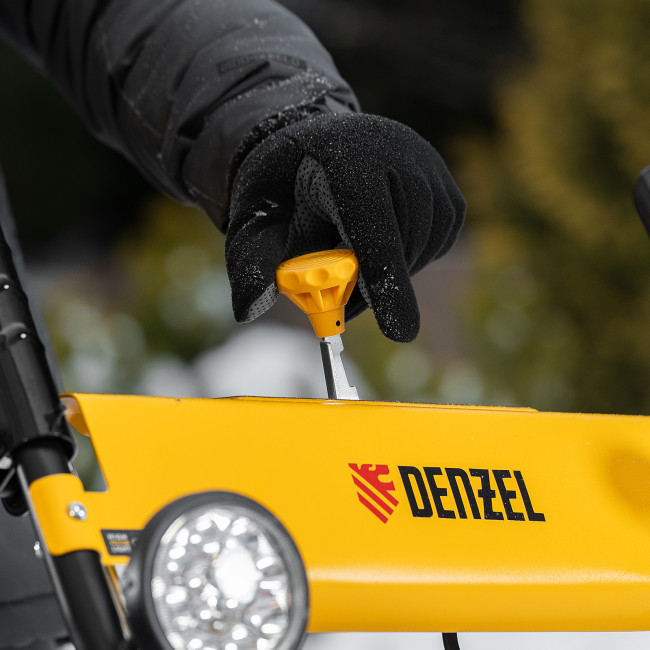 Гибридная снегоуборочная машина с функц. подметания SWB-600, 212 сс, руч. старт, 2 насадки Denzel в Ижевске Гибридная снегоуборочная машина с функц. подметания SWB-600, 212 сс, руч. старт, 2 насадки Denzel в Ижевске
