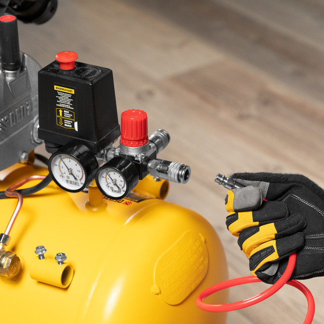 Компрессор воздушный DKV2200/50, Х-PRO 2.2 кВт, 400 л/мин, 50 л Denzel в Ижевске