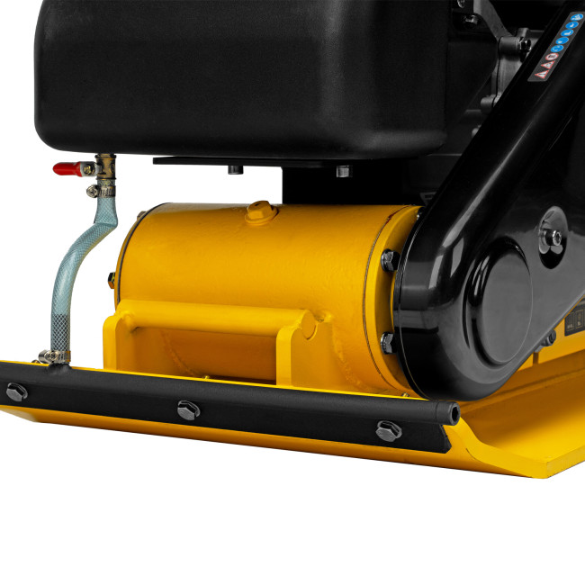 Виброплита бензиновая VC-30W, 30 кН, 60*45 см, 196 см3, бак для воды Denzel в Ижевске