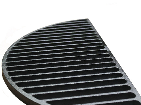 Чугунная решетка в Ижевске