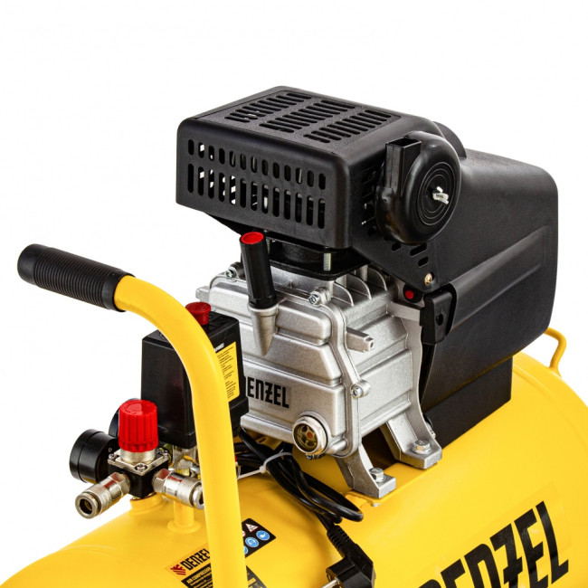 Компрессор воздушный прямой привод DC1700/50, 1.7 кВт, 50 литров, 260 л/мин Denzel в Ижевске