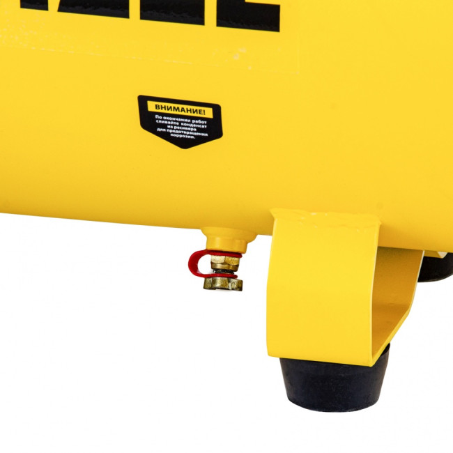 Компрессор воздушный прямой привод DC1700/50, 1.7 кВт, 50 литров, 260 л/мин Denzel в Ижевске