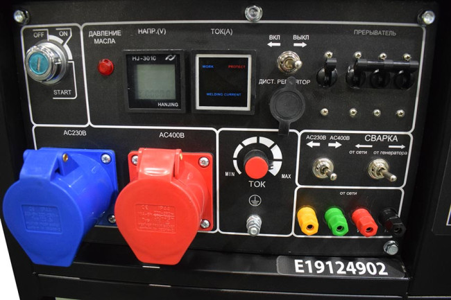 Инверторный бензиновый сварочный генератор TSS GGW 6.0/250ED-R3 в Ижевске Инверторный бензиновый сварочный генератор TSS GGW 6.0/250ED-R3 в Ижевске