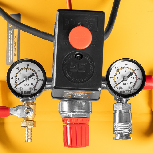 Компрессор воздушный BCV2200/100, ременный привод, 2.2 кВт, 100 литров, 370 л/мин Denzel в Ижевске