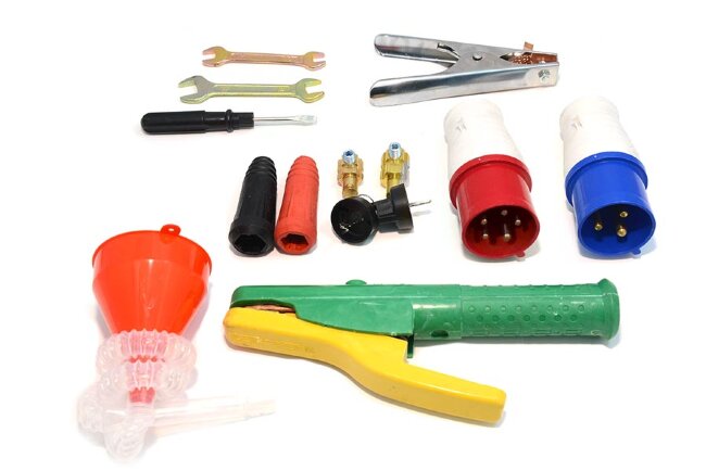 Инверторный дизельный сварочный генератор TSS DGW 6.0/200ED-R3 в Ижевске Инверторный дизельный сварочный генератор TSS DGW 6.0/200ED-R3 в Ижевске