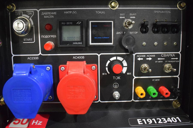 Инверторный дизельный сварочный генератор TSS DGW 7.0/250ED-R3 в Ижевске Инверторный дизельный сварочный генератор TSS DGW 7.0/250ED-R3 в Ижевске