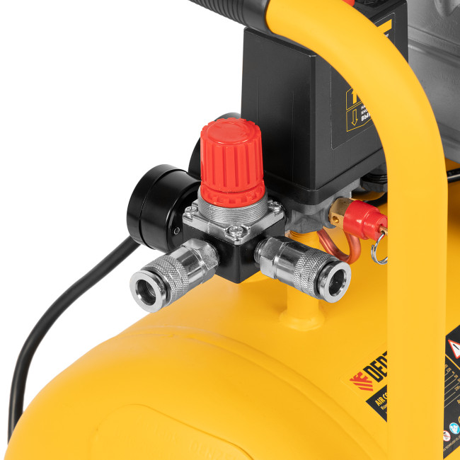 Компрессор воздушный, прямой привод DC1500/50, 1.5 кВт, 50 литров, 220 л/мин Denzel в Ижевске