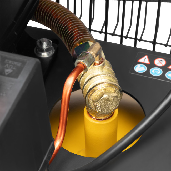 Компрессор воздушный BCV2200/100V, ременный привод , 2.3 кВт, 100 литров, 440 л/мин Denzel в Ижевске