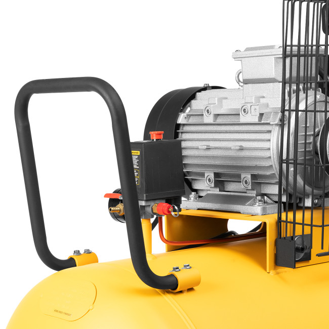 Компрессор воздушный BCI3000-T/200, ременный привод , 3.0 кВт, 200 литров, 530 л/мин Denzel в Ижевске