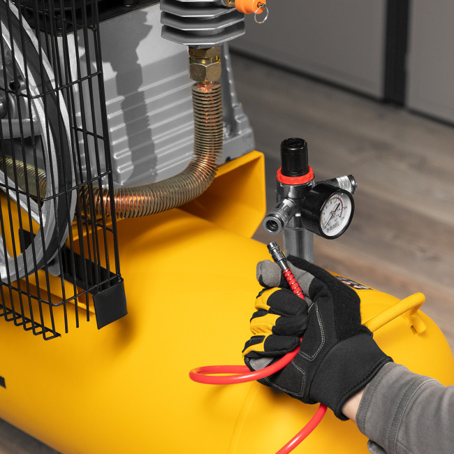 Компрессор воздушный, ременный привод BCI4000-T/100, 4.0 кВт, 100 литров, 690 л/мин Denzel в Ижевске