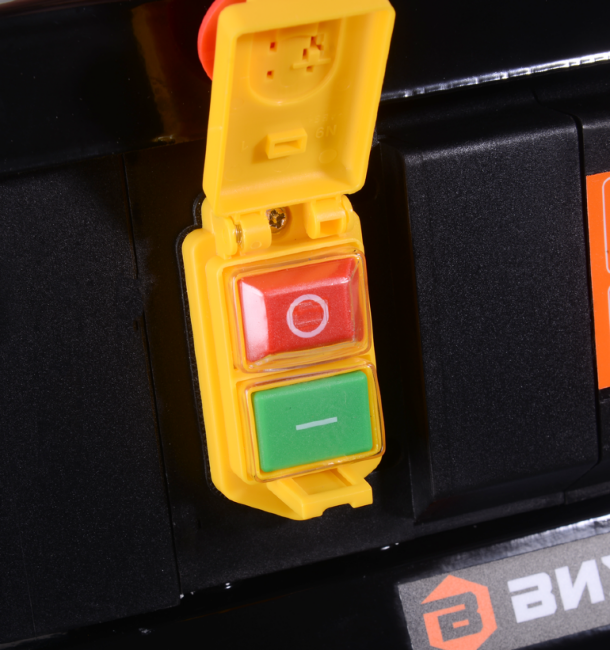 Станок рейсмусовый Вихрь СРМ-2000/330 в Ижевске Станок рейсмусовый Вихрь СРМ-2000/330 в Ижевске