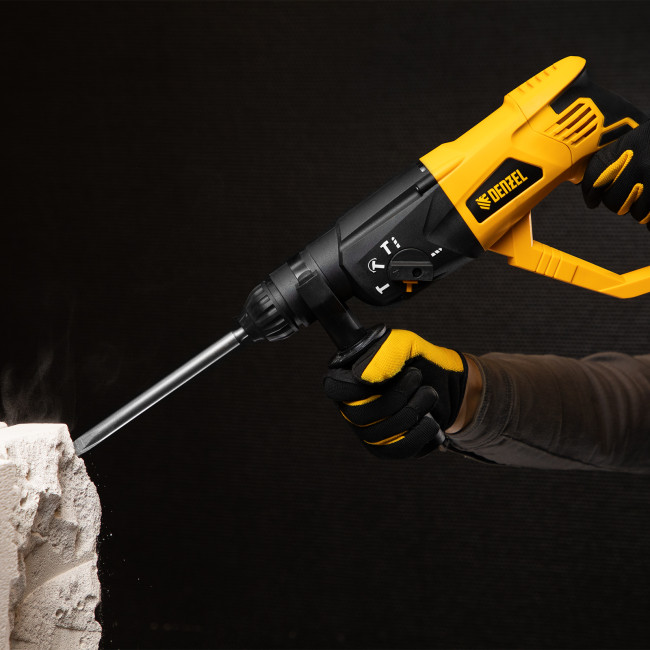 Перфоратор электрический RH-1050-26, SDS-plus, 1050 Вт, 3.2 Дж, 3 плюс 1 режим Denzel в Ижевске Перфоратор электрический RH-1050-26, SDS-plus, 1050 Вт, 3.2 Дж, 3 плюс 1 режим Denzel в Ижевске