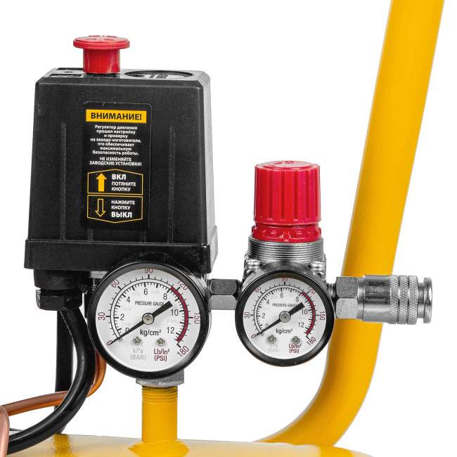 Компрессор воздушный DCV2200/50, прямой привод, 2.2 кВт, 50 литров, 380 л/мин Denzel в Ижевске