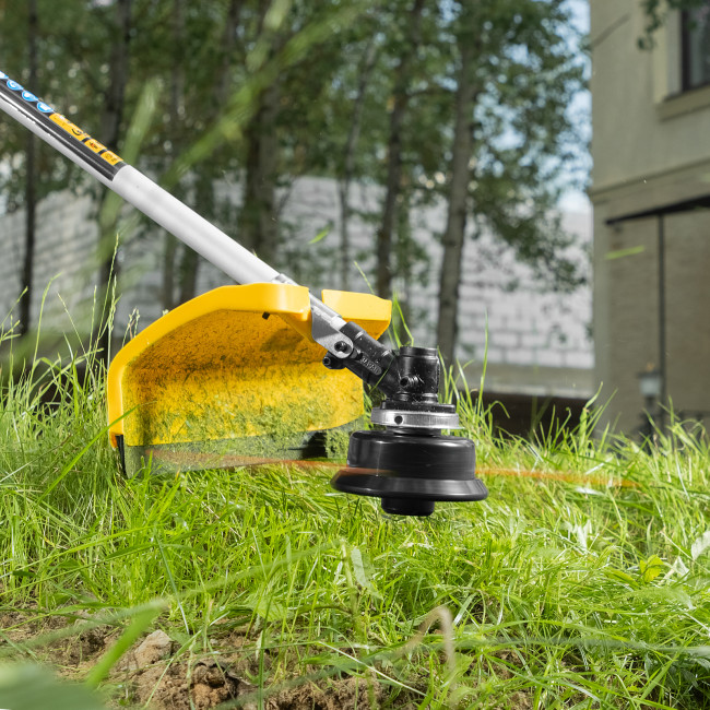 Триммер бензиновый DTL-33, 33 см3, неразъемная штанга Denzel в Ижевске Триммер бензиновый DTL-33, 33 см3, неразъемная штанга Denzel в Ижевске