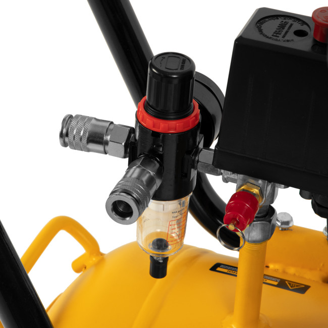 Компрессор безмасляный, малошумный DLS 2200/50, 2200 Вт, 2x1100, 50 л, 380 л/мин Denzel в Ижевске