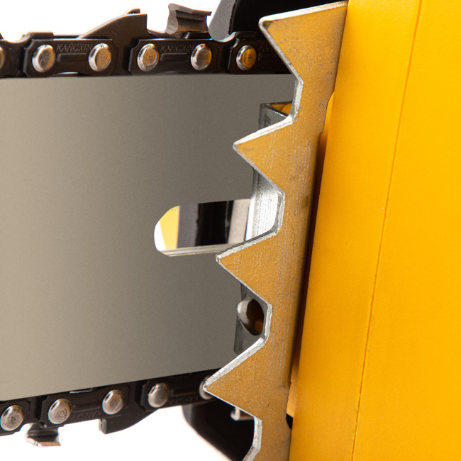 Пила цепная электрическая EDS-2000P, 2 кВт,поперечная, шина 40 см, шаг 3/8, паз 1.3 мм, 57 звеньев Denzel в Ижевске