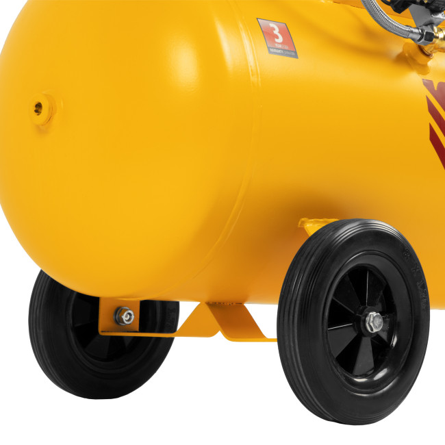 Компрессор безмасляный, малошумный DLS 3300/100, 3300 Вт,3x1100, 100 л, 570 л/мин ,блок управления Denzel в Ижевске