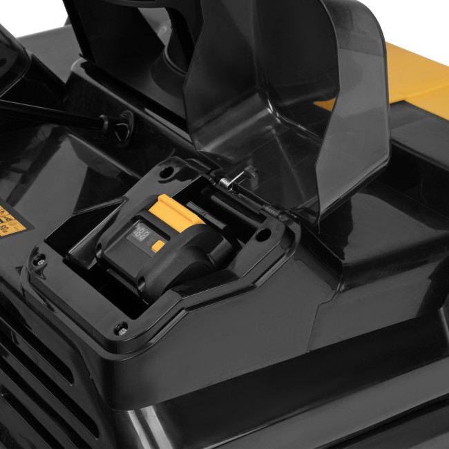 Снегоуборочная машина аккумуляторная, ESB-560Li, 560 мм, 40В, 2 АКБ 5 Ач, ЗУ, метал. шнек Denzel в Ижевске Снегоуборочная машина аккумуляторная, ESB-560Li, 560 мм, 40В, 2 АКБ 5 Ач, ЗУ, метал. шнек Denzel в Ижевске