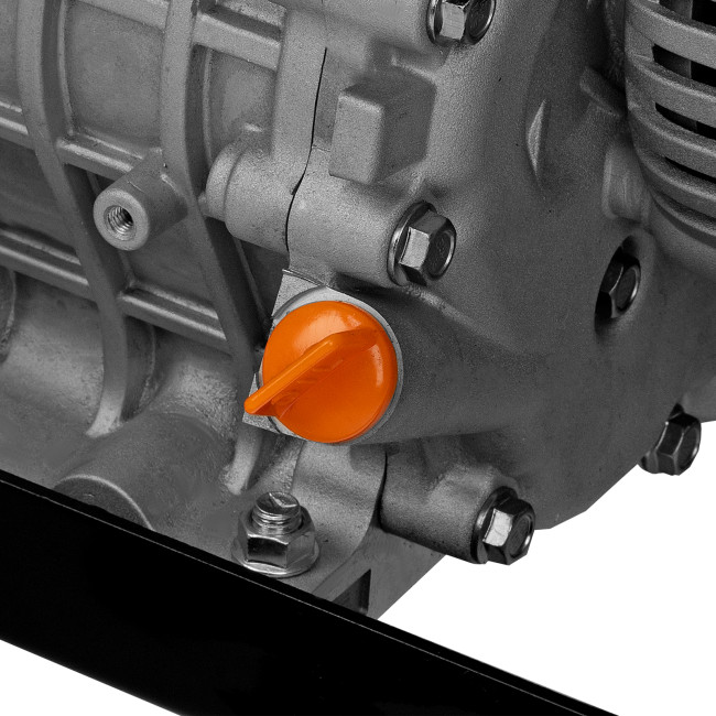 Генератор дизельный DES-55, 5,5 кВт, 230 В, 11 л, ручной стартер Denzel в Ижевске Генератор дизельный DES-55, 5,5 кВт, 230 В, 11 л, ручной стартер Denzel в Ижевске