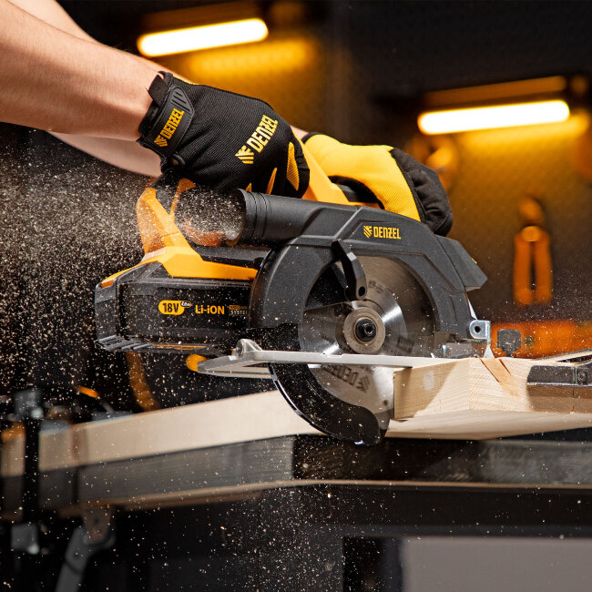 Пила циркулярная аккумуляторная бесщет. CCS-165, 18В Li-Ion Denzel в Ижевске