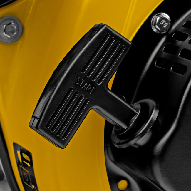 Генератор дизельный DES-55E, 5,5 кВт, 230 В, 11 л, электростартер Denzel в Ижевске Генератор дизельный DES-55E, 5,5 кВт, 230 В, 11 л, электростартер Denzel в Ижевске